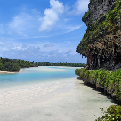 Ouvéa 🌞

Les Falaises de Lékiny dé...
