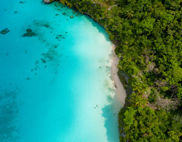 Kiki beach Kiki beach
