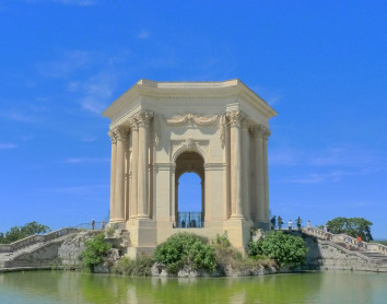 La place royale du Peyrou La place royale du Peyrou
