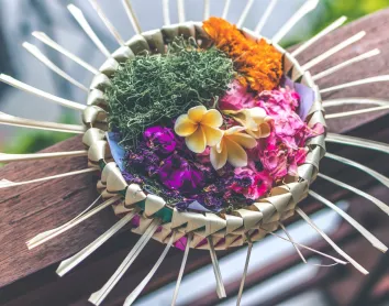 Offrande Balinaise Bali Culture Offrande Panier Fleures